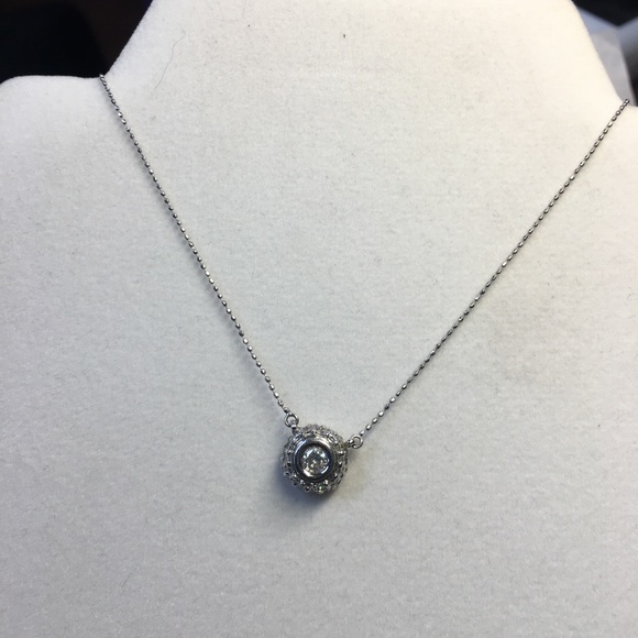 14K white gold round diamonds pendant - Picture 2 of 4